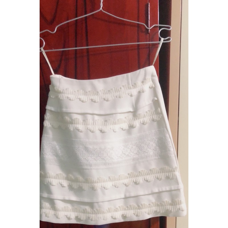 Chân váy Elise trắng xs eo 65