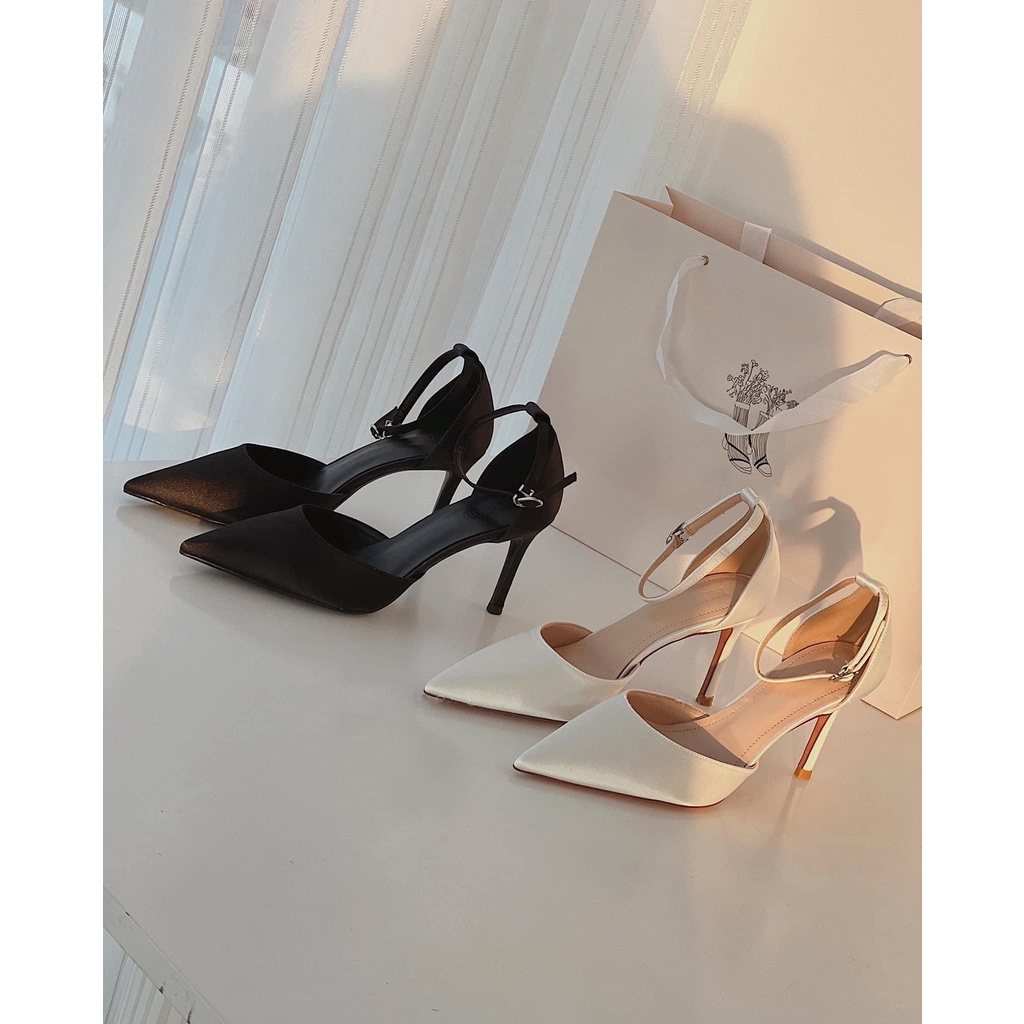 Giày Cao Gót Sandal Nữ  xuất sắc,Dáng trơn cực xinh phối mọi đồ, chất lụa ko bám bụi sang sịn  có 2 màu ĐEN ,TRẮNG N2