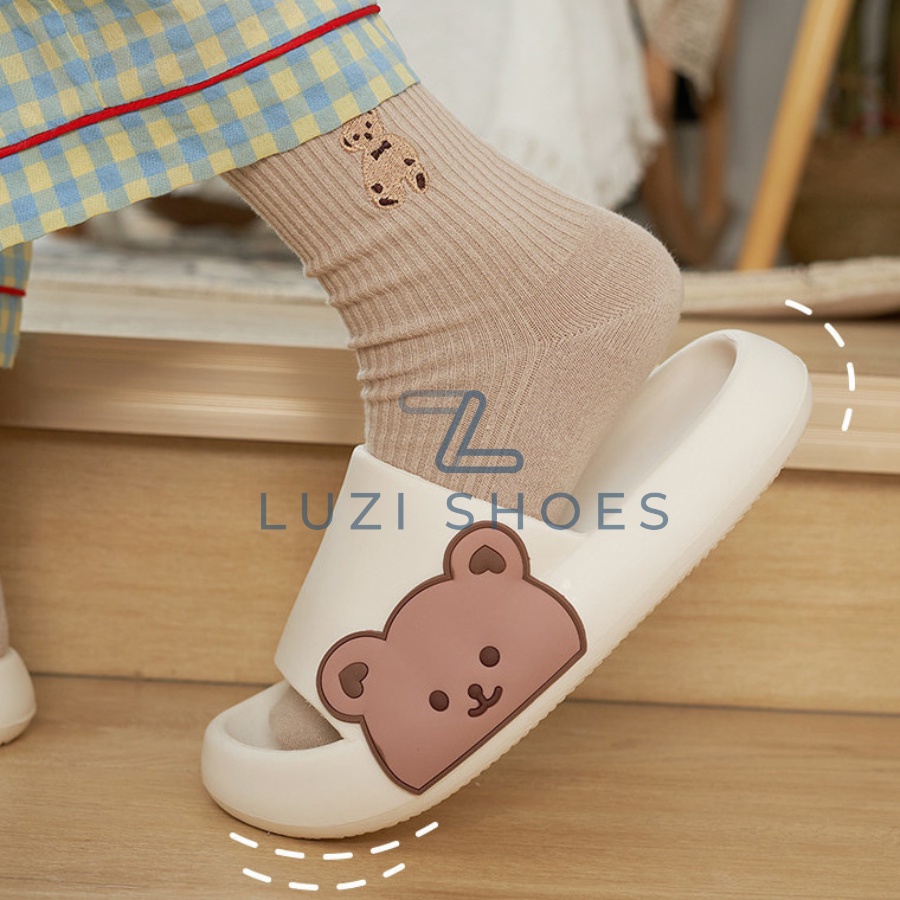 Dép bánh mì quai ngang unisex hình gấu phát sáng 2 màu đen trắng, dép nhựa nử đi mưa, học sinh đi học cute