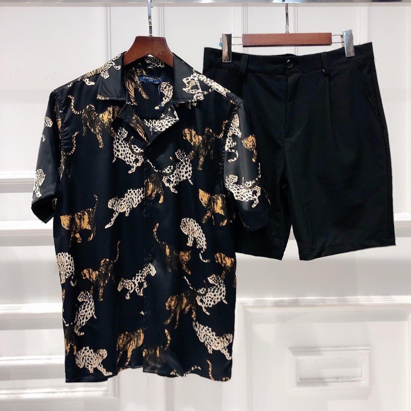 Áo sơ mi nam đen họa tiết BÁO vải lụa thoáng mát, thấm hút, không nhăn, form RỘNG | BigBuy360 - bigbuy360.vn