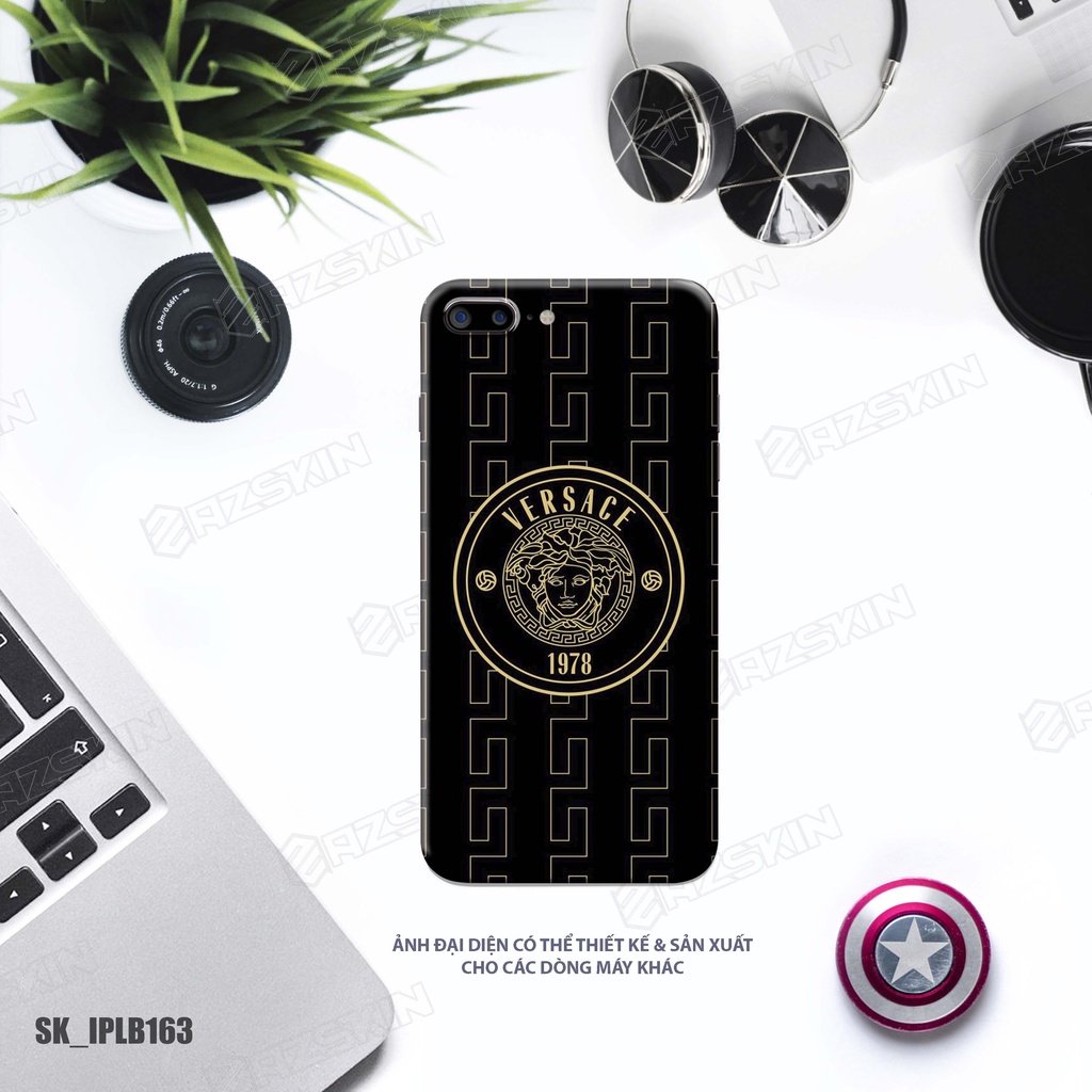 Miếng Dán Skin Hình IPhone 7 - 14 Pro Max VERSACE Black |SK_IPLB163| Hình In Sắc Nét, Chống Nước, Khuôn Cắt CNC, Dễ Dán
