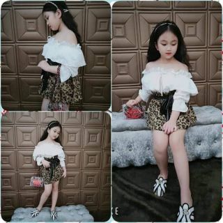 Set áo trễ vai+chân váy beo 10_25kg