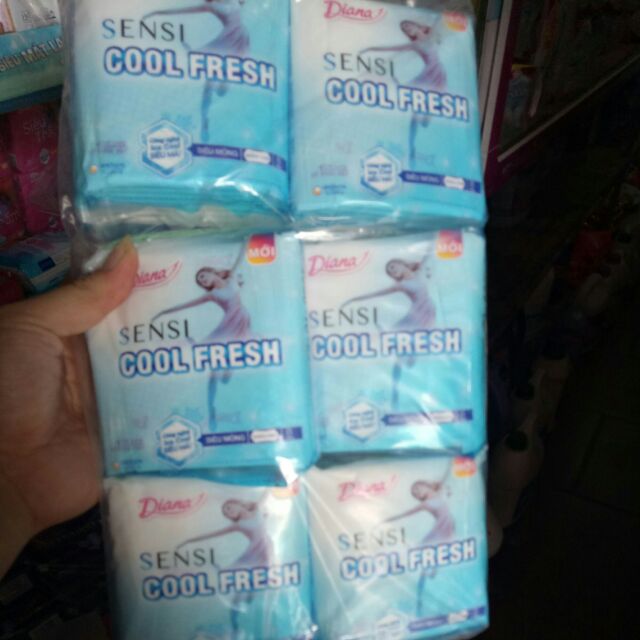 Combo 6 gói băng vệ sinh Diana sensi cool Fresh siêu mỏng không cánh 8 miếng