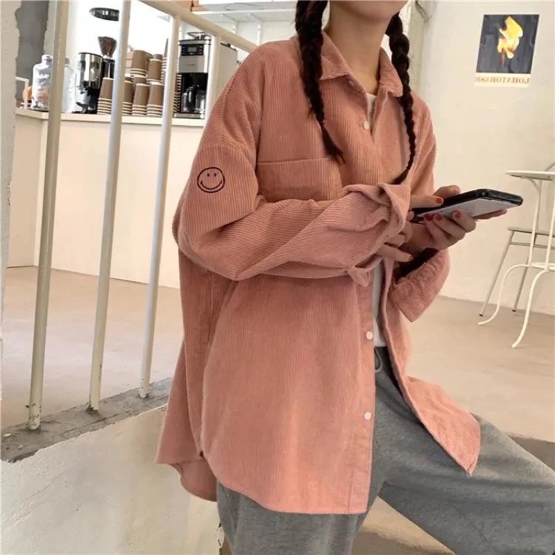 Áo Sơ Mi Nam Nữ Màu Hồng Xanh Dài Tay Chất Nhung Gân Tăm Thêu FACE Form Rộng Cài Cúc Phom Unisex Phong Cách Ulzzang