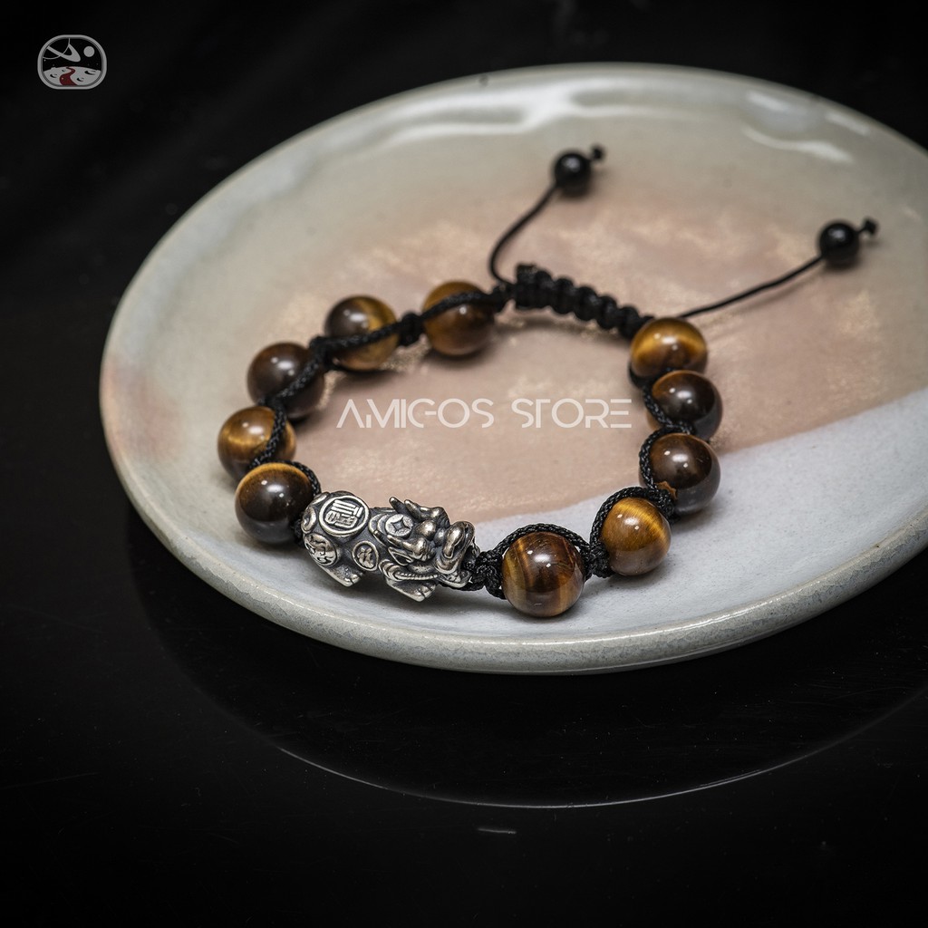 Vòng tay phong thủy handmade đá mắt hổ vàng + charm Tỳ Hưu Bạc