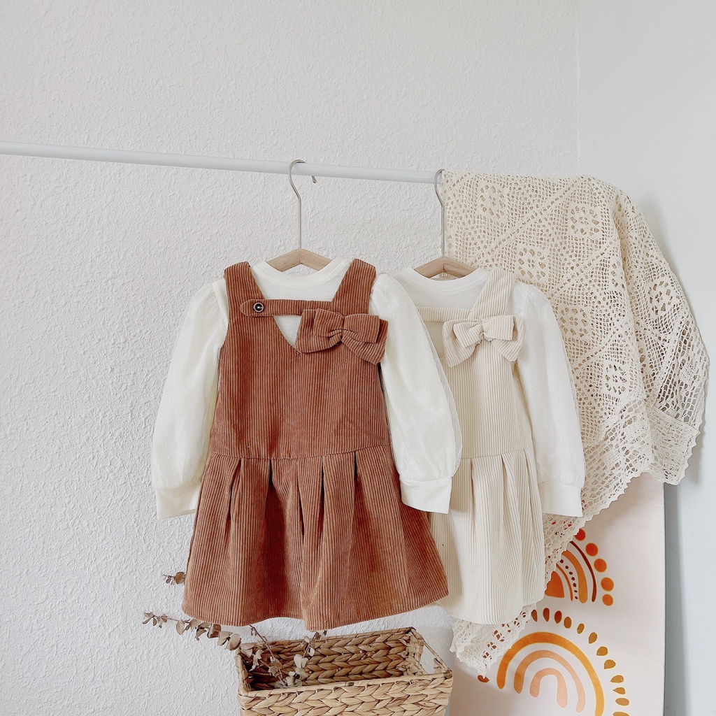 (2-8 tuổi)Set áo + yếm váy nhung tăm thắt nơ cho bé gái 2-8 tuổi (mã 147)