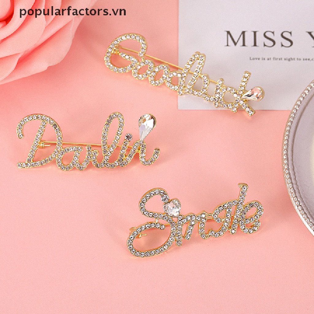 Ghim cài áo hình chữ đính đá thời trang cho nữ