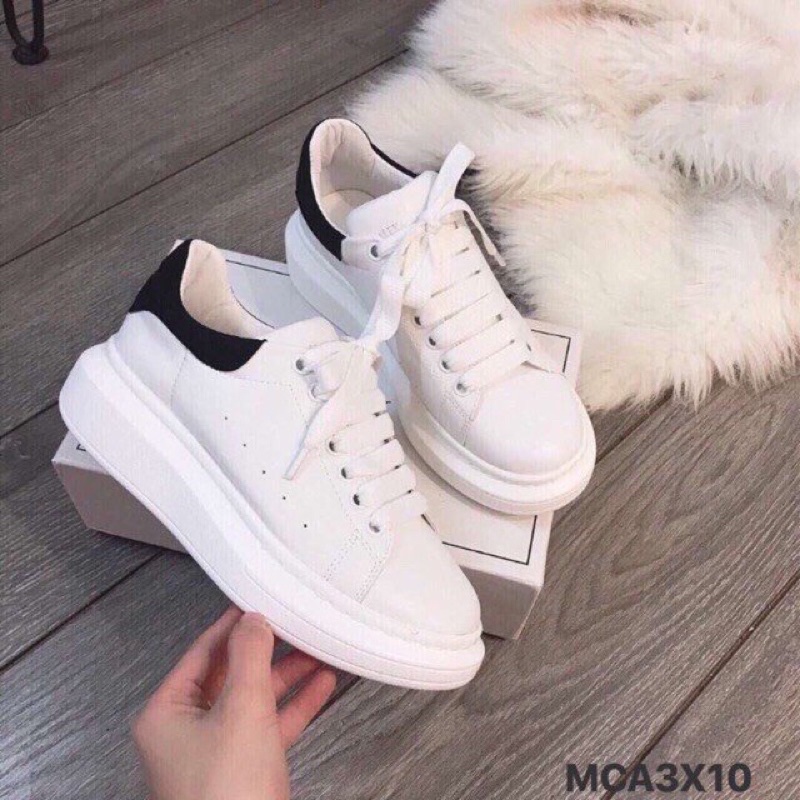 Giày sneaker nữ MQ gót đen trơn đơn giản đế 2p cưc năng động