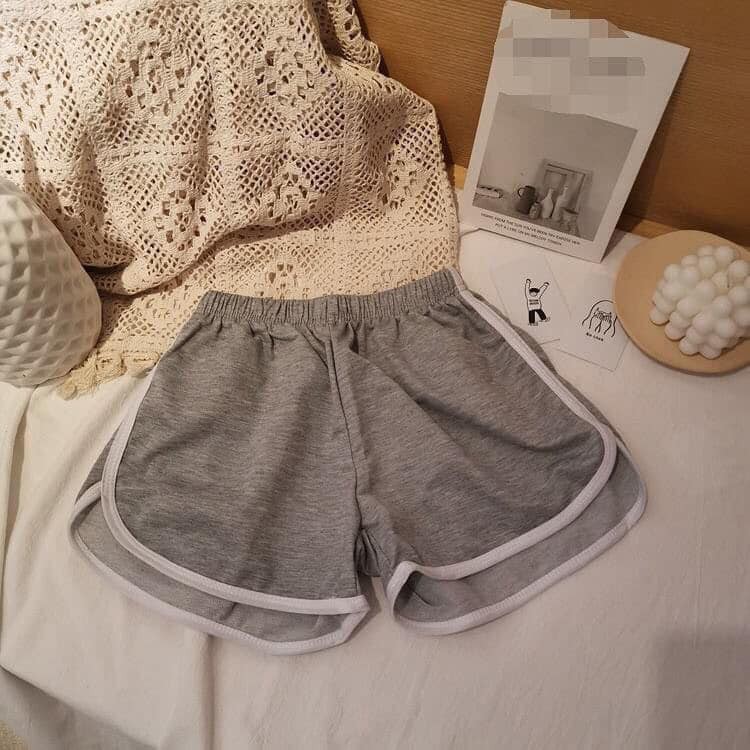 Quần đùi short nữ mặc nhà thiết kế sọc viền thể thao bên hông co giãn thoải mái thich hợp mặc nhà, tập gym. | BigBuy360 - bigbuy360.vn