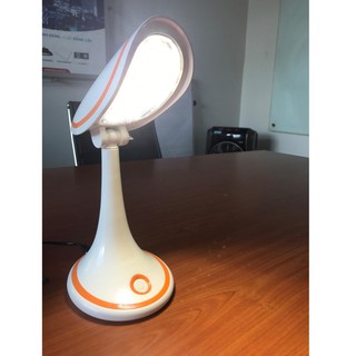 Đèn bàn sạc LED Comet CT173B