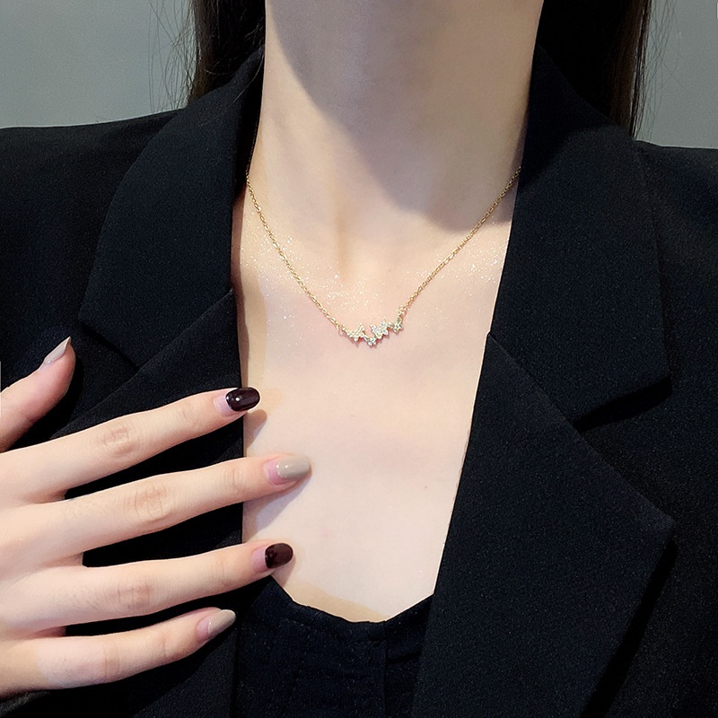 Bộ Vòng cổ Mặt Hình Bướm Nhỏ Đơn Giản Sang Trọng Cho Nữ
