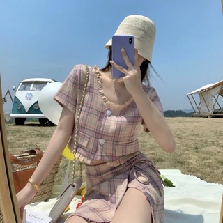 Set caro croptop + Chân váy