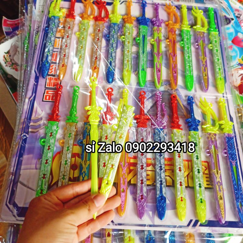 Vỉ 24 Cây Đồ Chơi Mô Hình Kiếm nhựa Cho Bé Chơi Nhập Vai