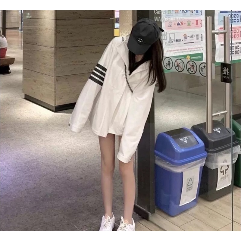 Áo khoác Thombrowne trắng