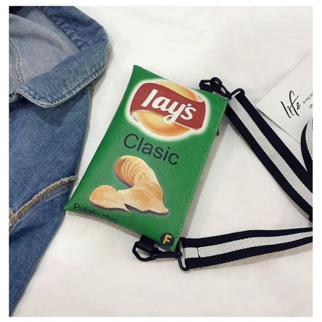 Túi vải đeo chéo hình snack khoai tây
