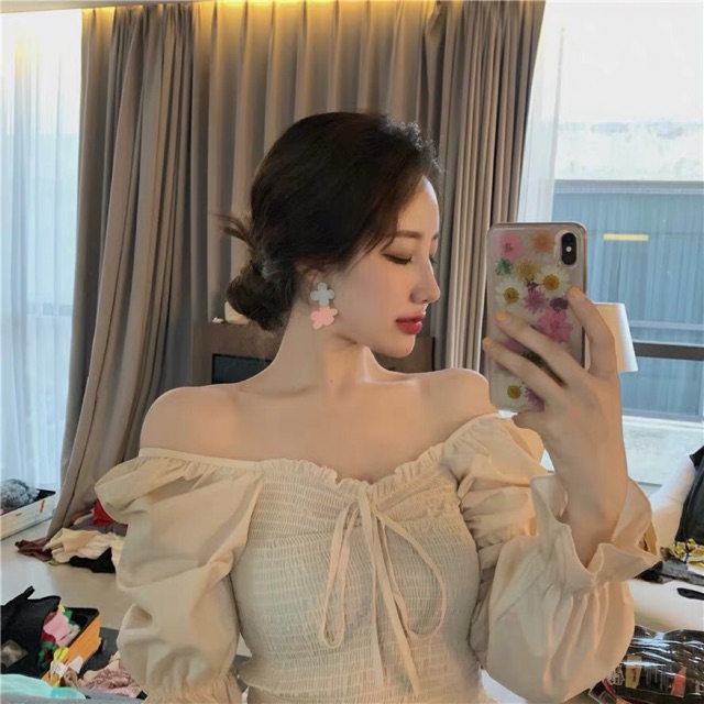 Áo trễ vai