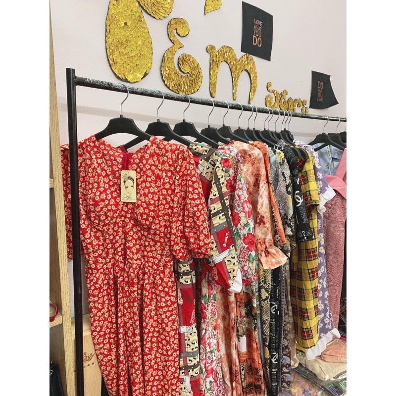 Đơn quần áo khách live