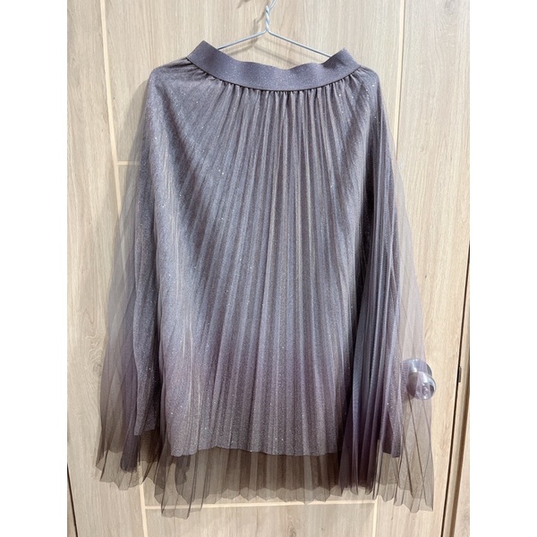 Pass set áo len hồng và chân váy ánh nhũ