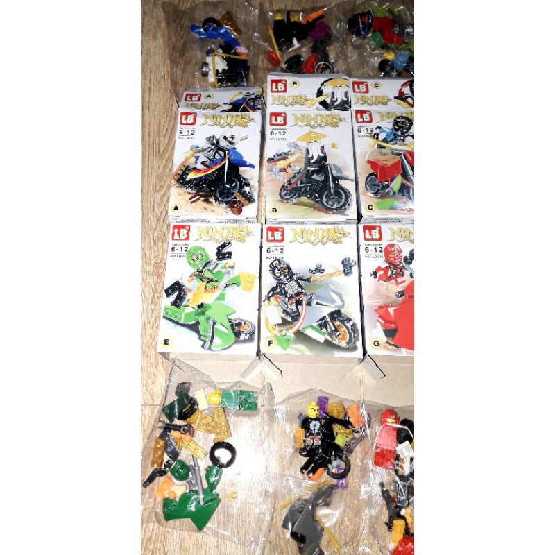 Lắp ráp 1 hộp LegoNinja Xe mô tô LB306 có nhiều chi tiết bằng nhựa rất đẹp