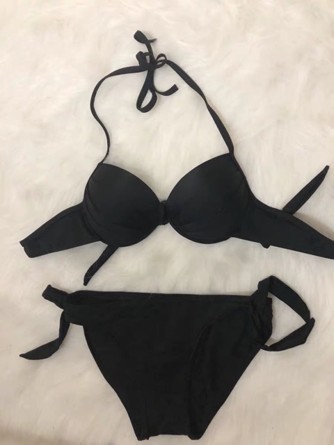 Set Bikini màu đen, hàng Quảng Châu.