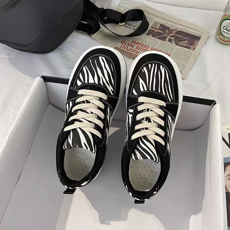 Giày thể thao sneaker nữFREESHIP  kiểu dáng mới hoạ tiết VẰN NGỰA