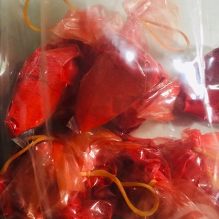 Màu gạch tôm hiệu Con Gà gói (50g)