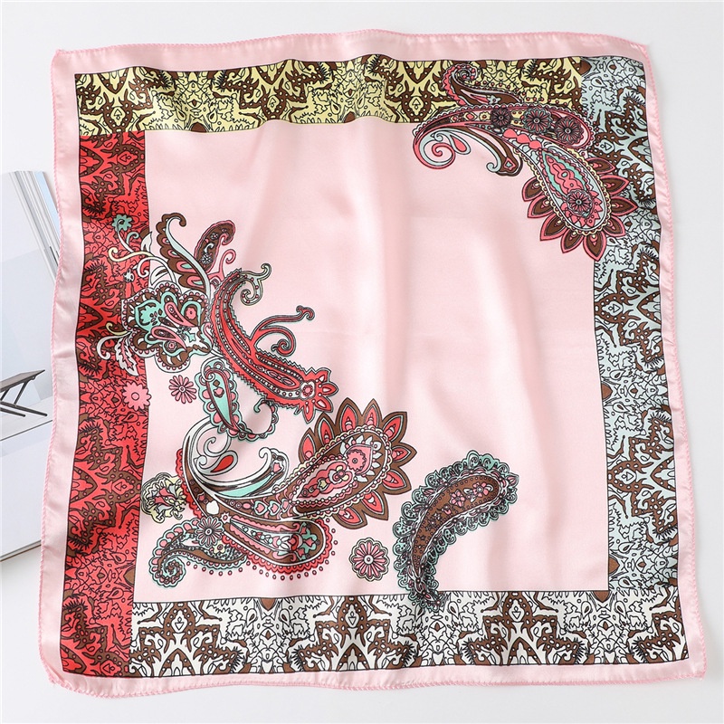 Khăn Choàng Cổ Đa Năng 50 * 50cm In Họa Tiết Da Báo