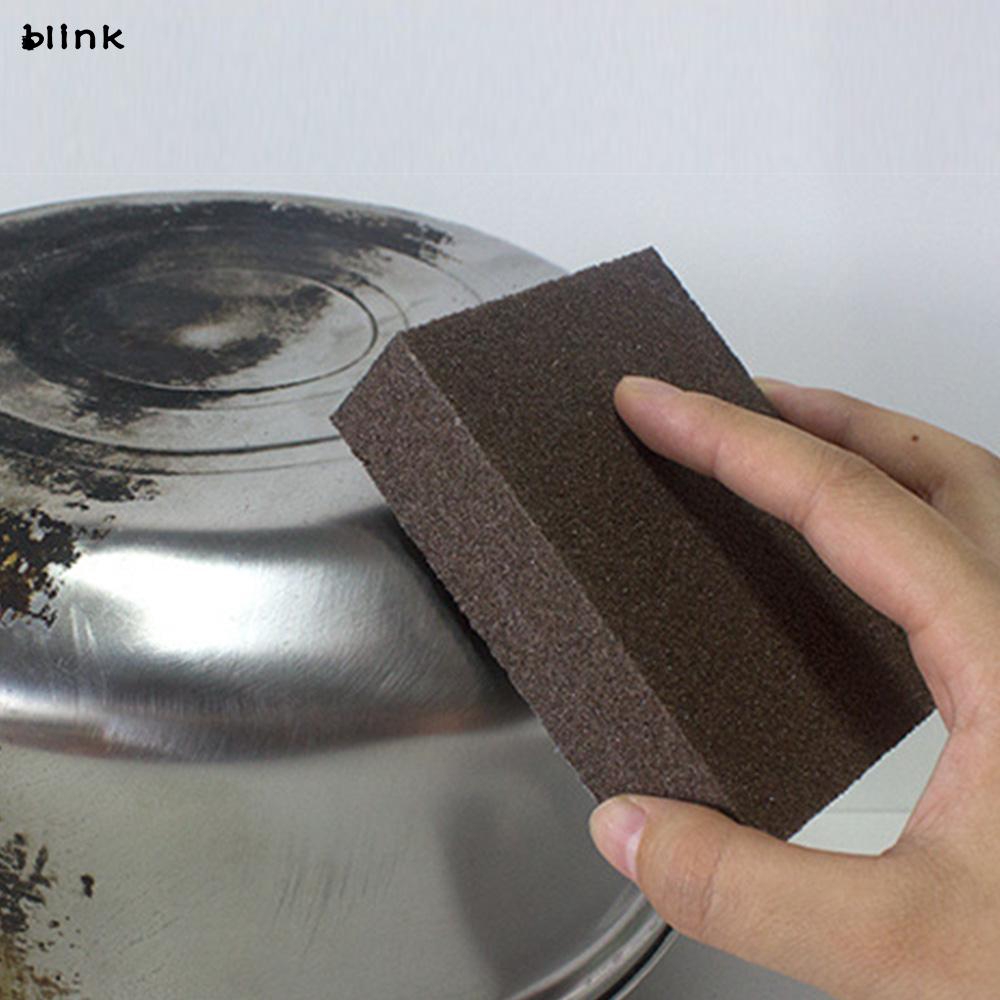 Miếng xốp kích thước 10 x 7 x2.5cm dùng để rửa vết rỉ sét trên các loại nồi
