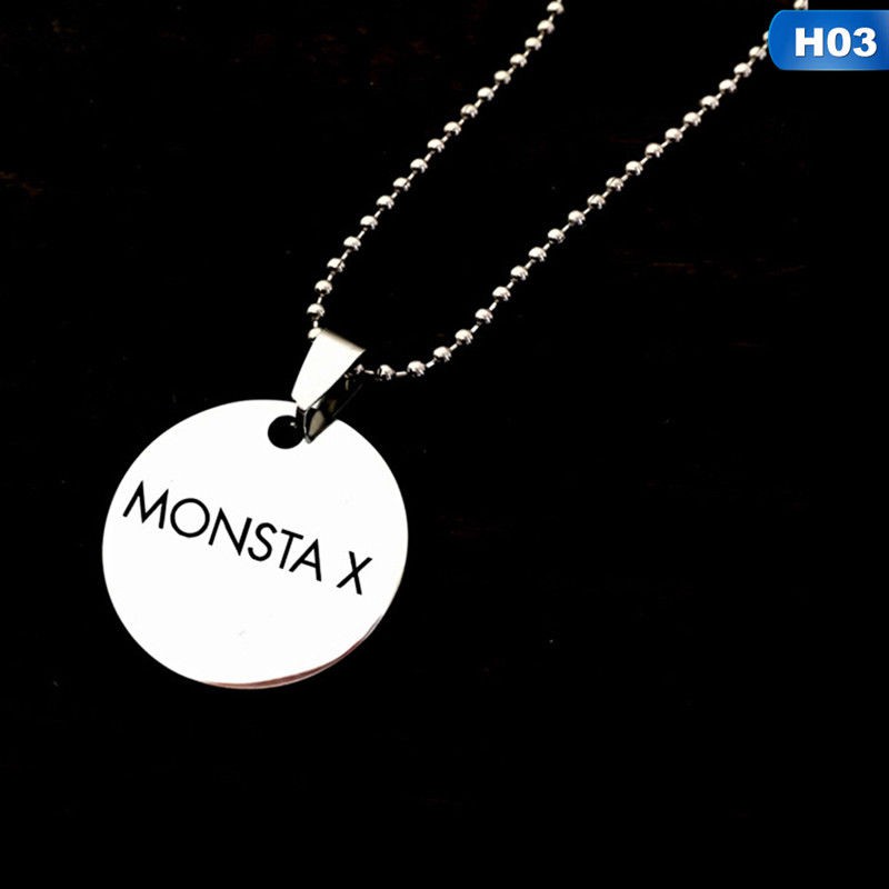 Dây chuyền chất liệu thép không gỉ với mặt tròn khắc tên các nhóm nhạc KPop cho các fan