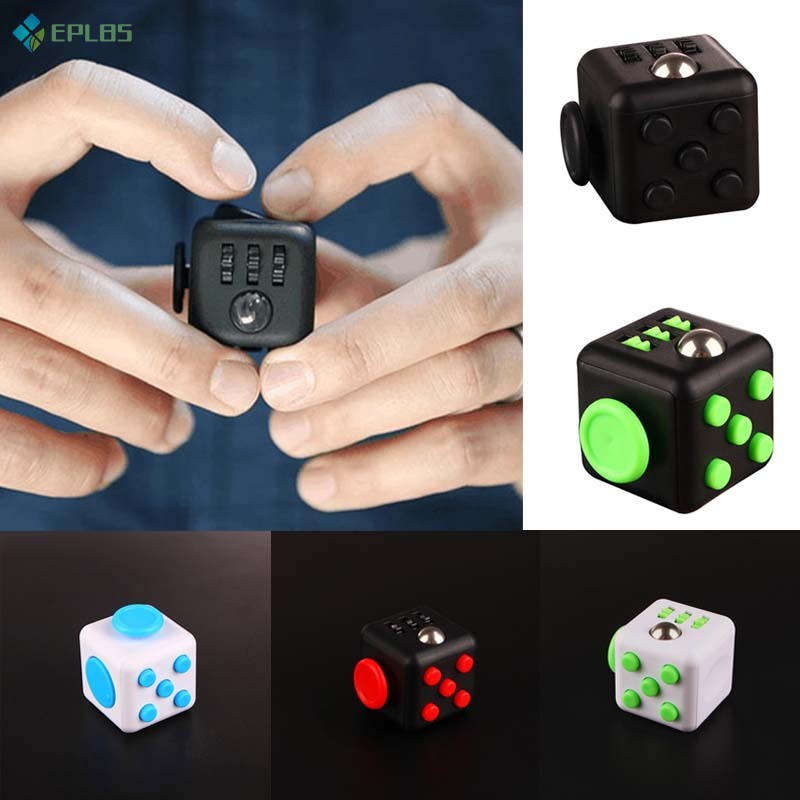 Đồ chơi khối giải tỏa áp lực cho trẻ em và người lớn