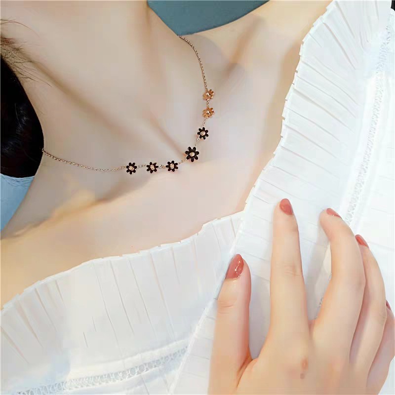 Dây Chuyền Thép Titan Mạ Vàng Hồng 18k Mặt Hình Hoa Cúc Phong Cách Nhật Hàn