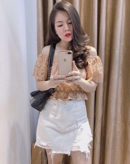 Áo ren trễ vai peplum