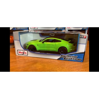 Xe mô hình tĩnh 1:18