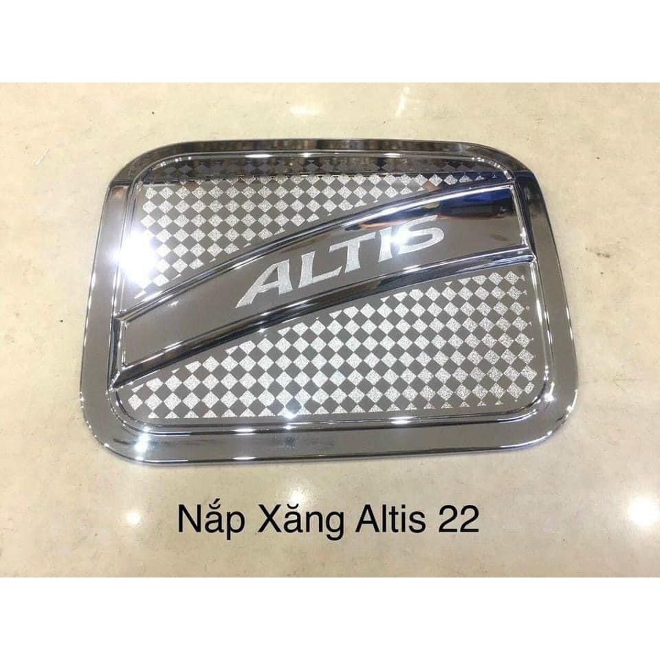 Ốp nắp xăng Toyota Altis 2015 đến 2023 Mạ Crom Cao Cấp chống xước làm đẹp xe