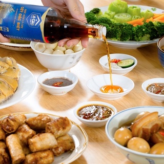 Nước mắm, nước chấm cốt đặc biệt Lê Gia 525ml