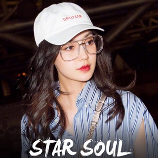 Kính thời trang form mắt to hot trend cao cấp