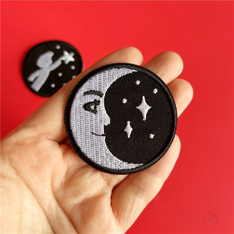 ☸ Miếng Dán Ủi Quần Áo Họa Tiết Trắng Đen Cổ Điển ☸ 1 Cái Tự May Thêu Trên Sắt Trên Huy Hiệu Miếng Vá