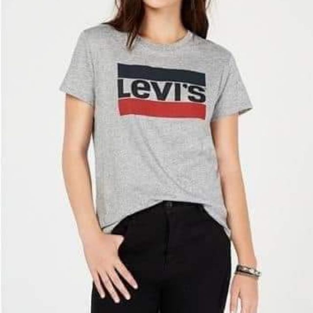 Áo Levi's tuồn,  chính hãng 100%.