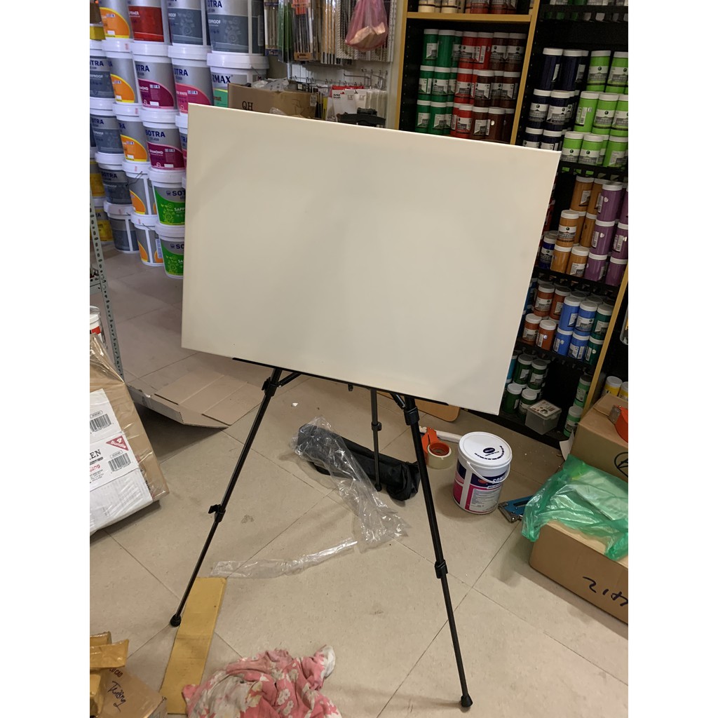 Giá vẽ sắt có tay quay điểu chỉnh