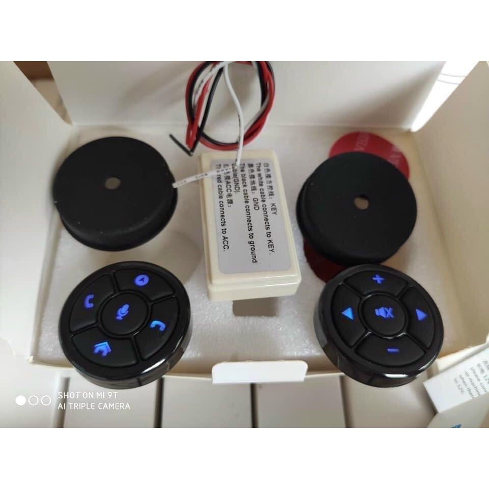 Bộ Khiển Vô Lăng 10 Phím Cực Tiện Lợi Lắp Cho Tất Cả Các Dòng Xe