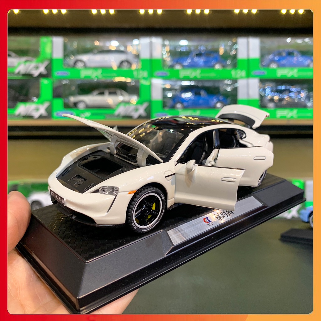 Mô hình xe Porsche Taycan Turbo S tỉ lệ 1:32 Chezhi