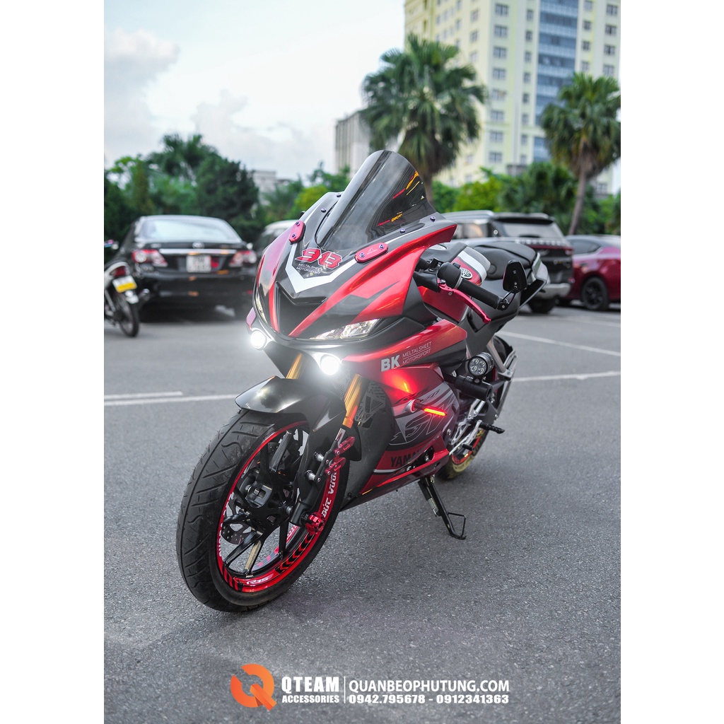 Ốp đầu Yamaha R6 độ cho Yamaha R15 V3 Nhựa ABS cực đẹp. Chất liệu nhựa ABS Hàng Thailand cực kì đẹp và chắc chắn.