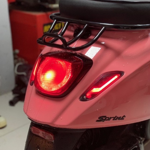 Đèn xi nhan Led Tun cho Vespa Sprint/Primavera mẫu tia sét