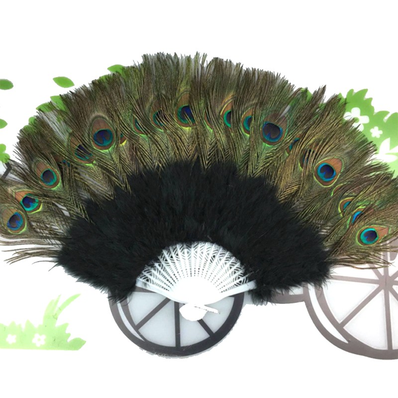 Quạt cầm tay lông chim công phong cách vintage