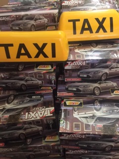 Mào Taxi ( đen vàng )