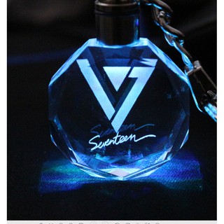 Móc khóa phát sáng Seventeen
