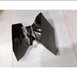 Hộp đựng đồ exciter 150 2019 cacbon