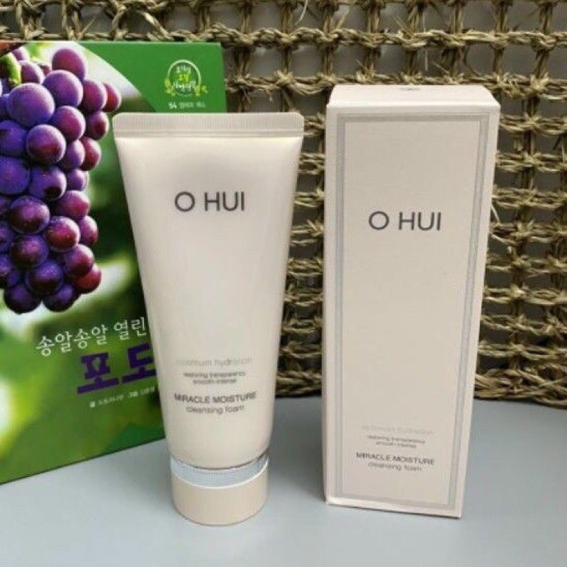 Sữa Rửa Mặt Ohui Hồng Ohui Miracle Moisture Cleansing Foam 200ml