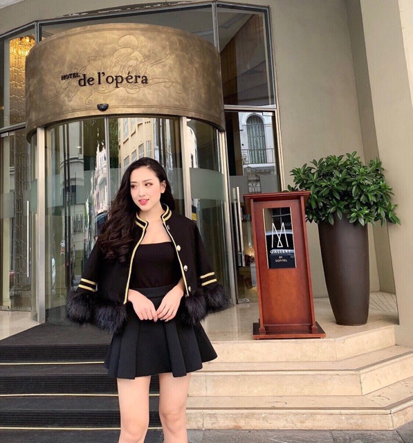 Áo dạ lông hoàng gia