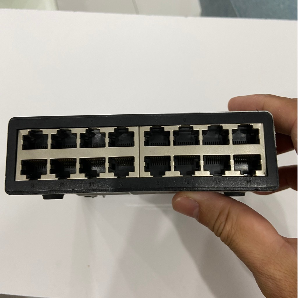 Linksys SD216 - 16 Port 10/100Mbps Ethernet Switch